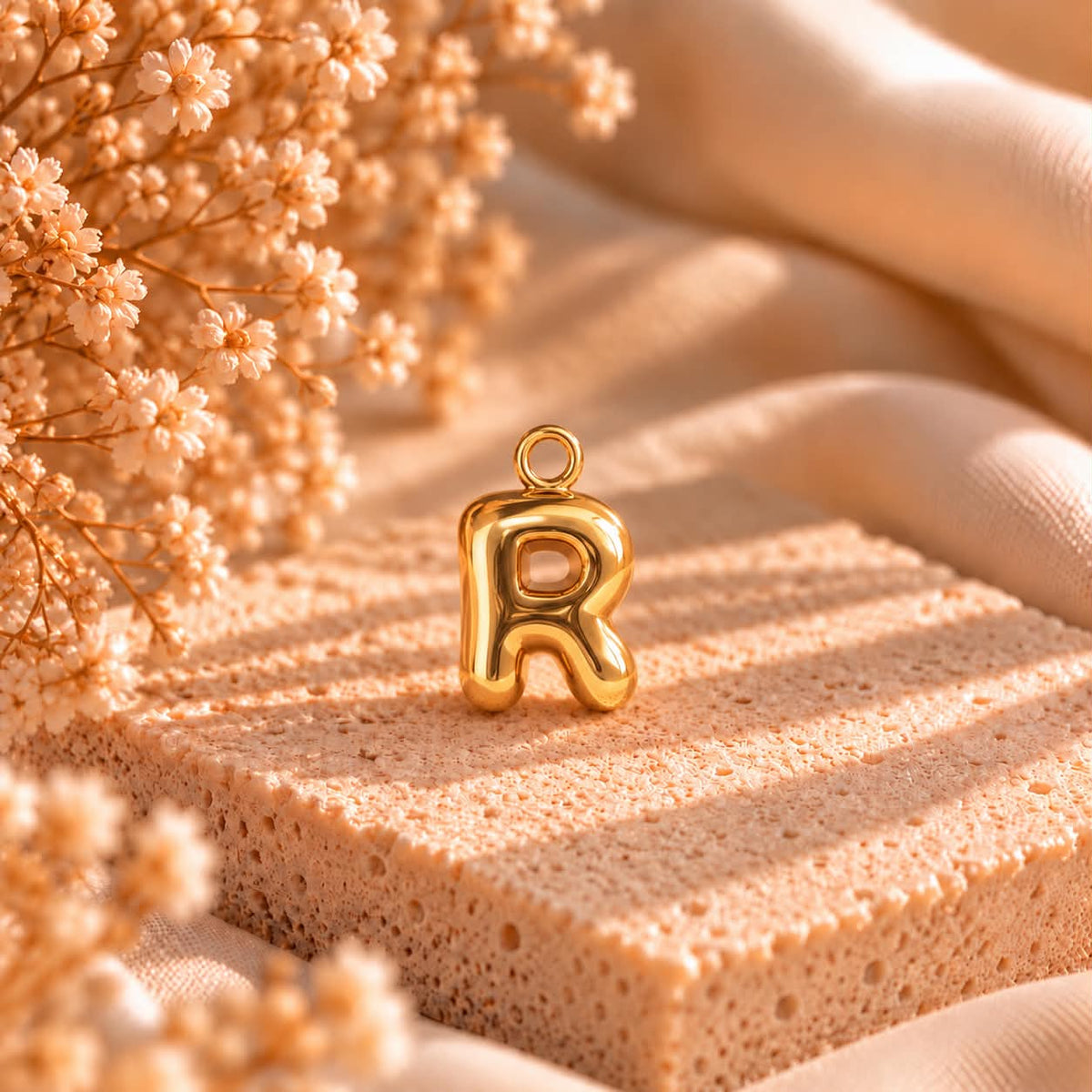 Pendentif Lettre R