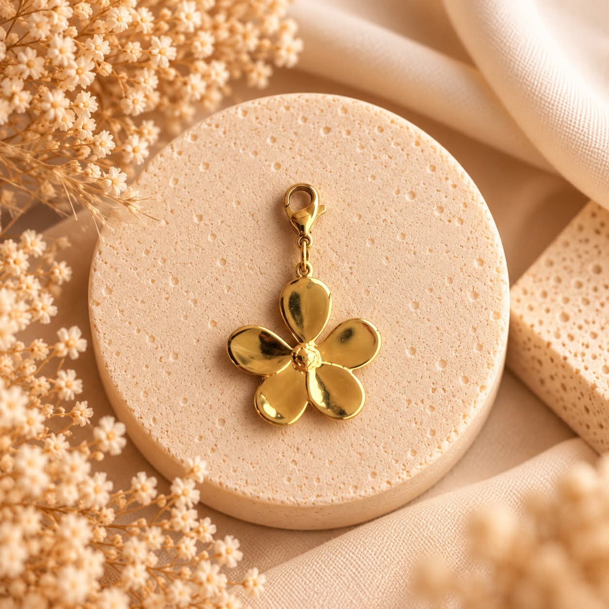 Charm Fleur de Frangipanier