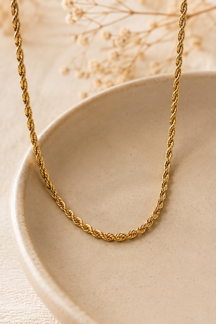 Collier torsadé doré